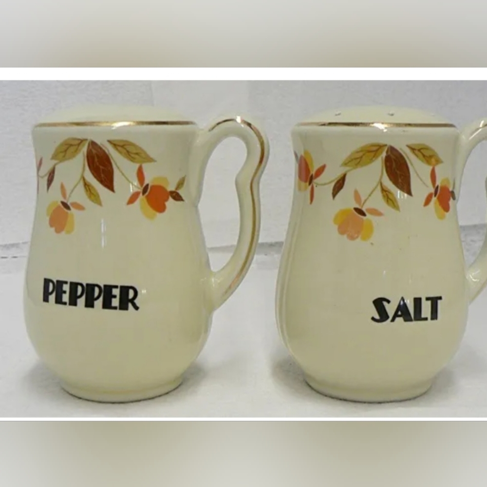 Halls 60's salt & pepper set, Autumn Leaf
